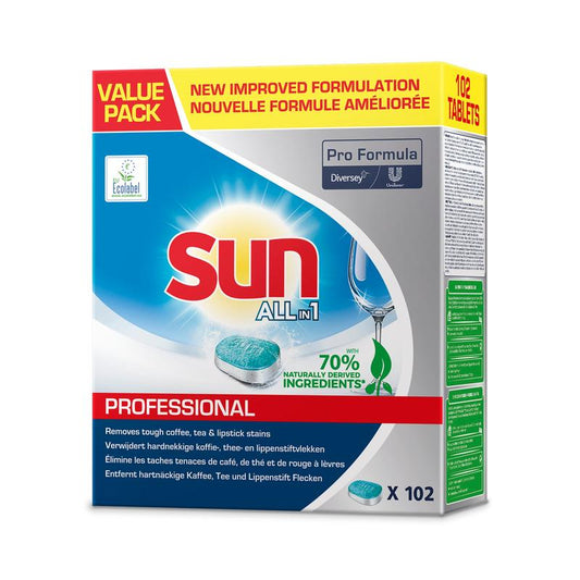 Eine Packung Sun Professional All in 1 Tabs für die Geschirrspülmaschine von Diversey Deutschland GmbH & Co. OHG enthält 102 Tabletten, besteht zu 70 % aus natürlichen Inhaltsstoffen und hat eine verbesserte Formel, was alles deutlich auf der Verpackung angegeben ist.