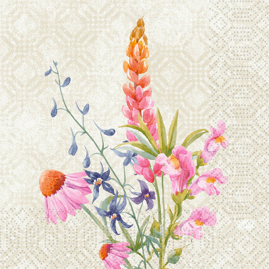Hochwertige 33x33 cm große Servietten der Duni GmbH mit einem Floret-Aquarellstrauß mit rosa Lupinen, Gänseblümchen, lila Blüten und grünen Blättern auf einem beige gemusterten Hintergrund. 3-lagig. Packung mit 50 Stück: Serv.33x33 Floret 3lg 1/4.
