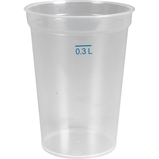 Der transparente Mehrweg Trinkbecher aus PP von Abena Re-Seller GmbH steht leer und aufrecht vor weißem Hintergrund. Er ist spülmaschinenfest, umweltfreundlich und perfekt für nachhaltigen Gebrauch geeignet.