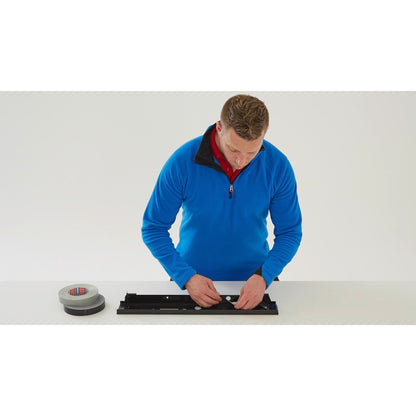 tesaband 4657 PV1, leicht abrollbar, grau – Anwendung
