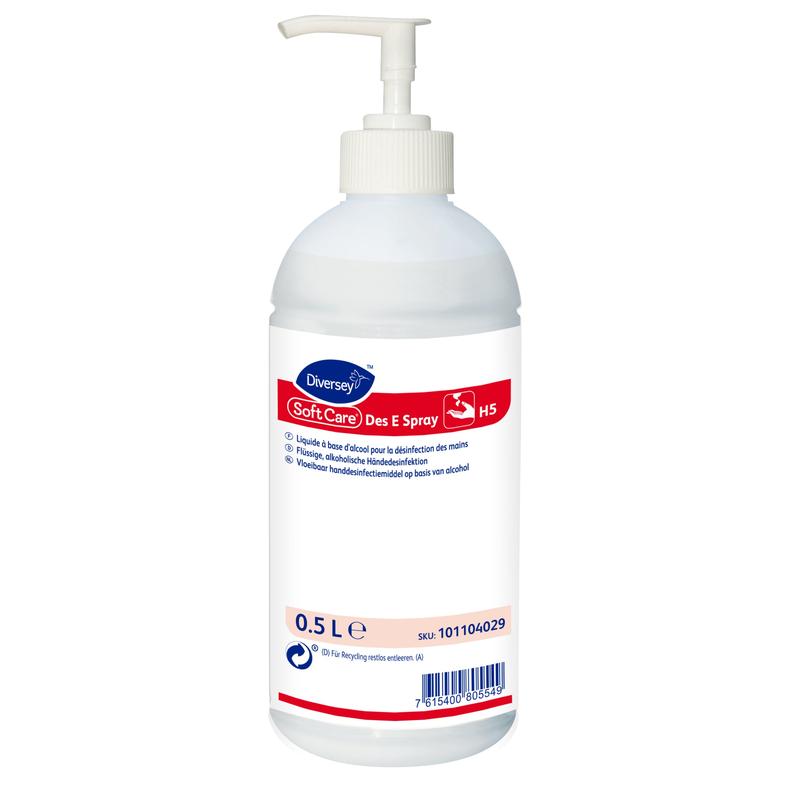 A white 0.5-liter plastic bottle of Soft Care Des E Spray H5 from Diversey Deutschland GmbH & Co. OHG, with a pump dispenser and multilingual label – ideal for effective hand disinfection on the go in a practical spray form.