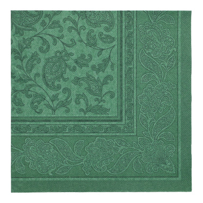 PAPSTAR 50 Servietten "ROYAL Collection" 1/4-Falz, 40 x 40 cm, grün von PAPSTAR GmbH mit geprägtem Paisley- und Blumenmuster am Rand und in der Mitte, aus der Vogelperspektive auf weißem Hintergrund.