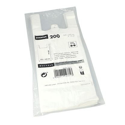 A transparent plastic package contains 200 Starpak shirt carrier bags made of white HDPE with handles. The label on the front shows product information, dimensions, recycling symbols for eco-friendliness, the Starpak brand, and a barcode.