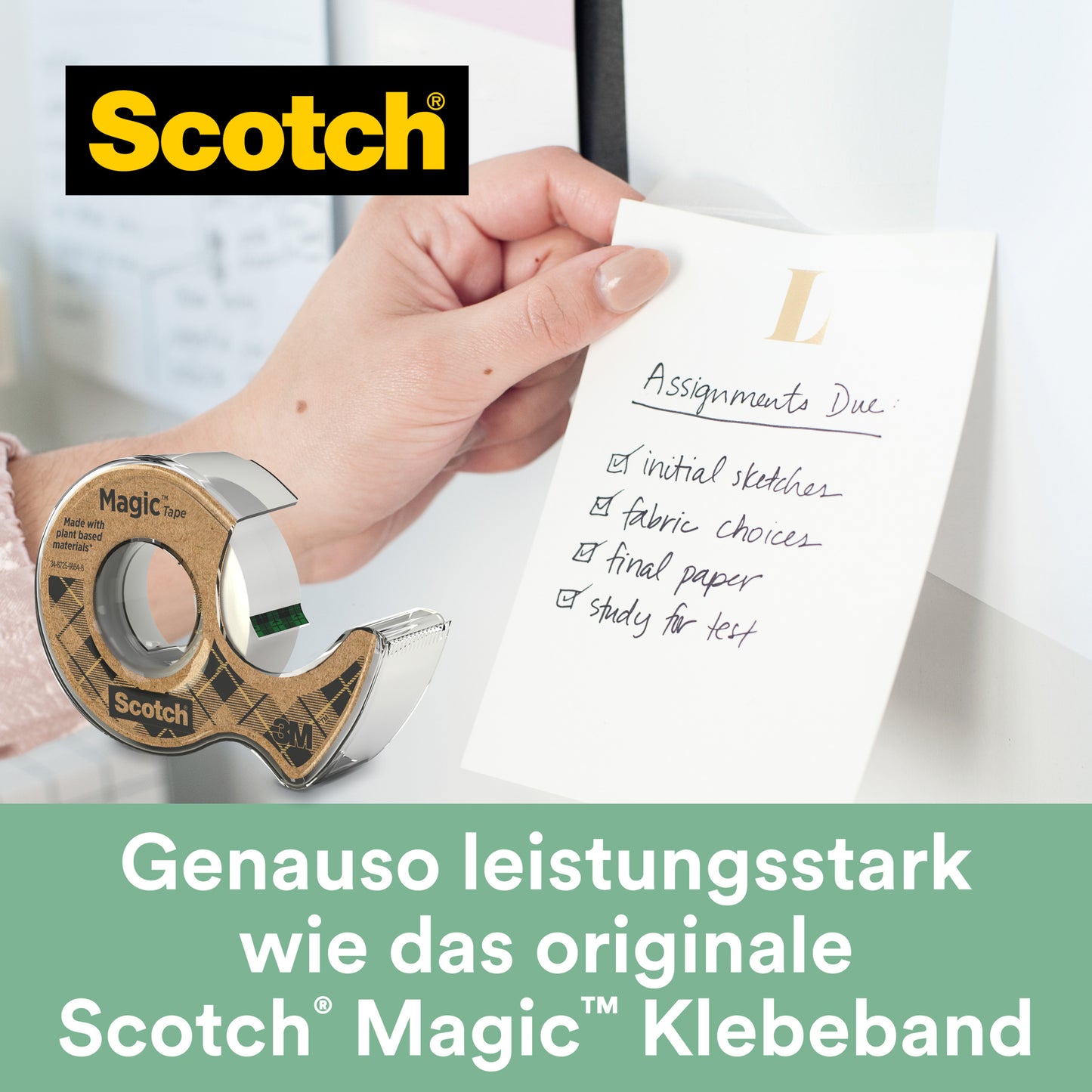 Eine Hand befestigt einen Zettel "Assignments Due" mit dem Scotch® Magic™ Klebeband (66 % pflanzlicher Klebstoff, Abroller aus Recyclingmaterial, 19 mm x 20 m) von 3M Deutschland GmbH - nachhaltig und zuverlässig.