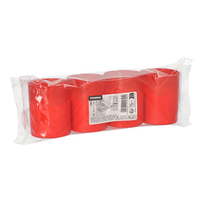 Tá pacáistiú plaisteach trédhearcach ann a bhfuil ceithre choinneal uaighe dearga "Stundenbrenner" (Ø 5 cm, 6.5 cm ar airde) ón PAPSTAR GmbH, a bhfuil lipéad bán le faisnéis táirge agus cód barra ar an tosaigh.