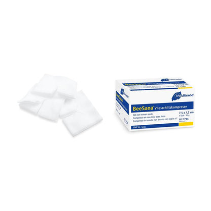 BeeSana® fleece slit compress, non-sterile, 4-fold