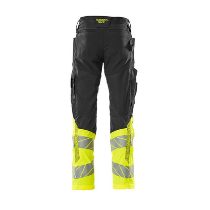 Pants with knee pockets, stretch inserts pants