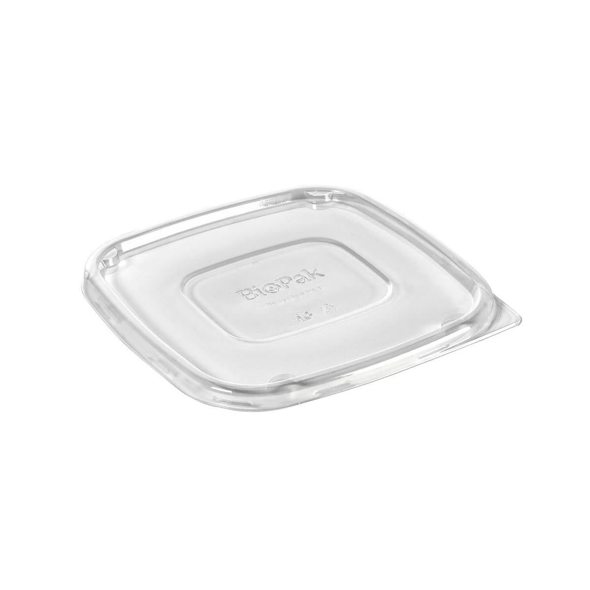 The rPET lid CUBE SQUARE 900/1200 ml from Duni GmbH is a transparent, slightly raised lid (182x182x10 mm) for CUBE SQUARE containers, made from sustainable packaging and embossed with "BioPak". Package: 50 pieces. Photographed on a white background.