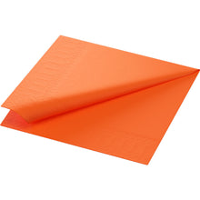 Ein einzelnes Duni GmbH Zellt Servietten 33x33 cm, Sonnenorange, ist teilweise aufgefaltet, um seinen strukturierten Rand und zwei seiner 3-lagigen Struktur zu zeigen.