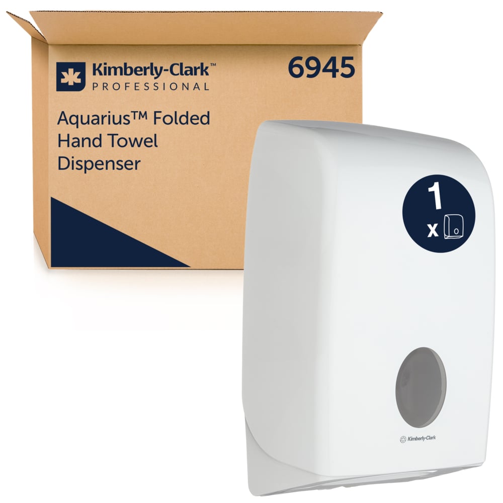 Ein weißer Aquarius™ Spender für gefaltete Handtücher von Kimberly-Clark GmbH steht neben einer braunen Box mit der Aufschrift "6945". Der Spender hat ein rundes Fenster, das eine hygienische Handtuchausgabe gewährleistet. 1 Spender pro Karton.