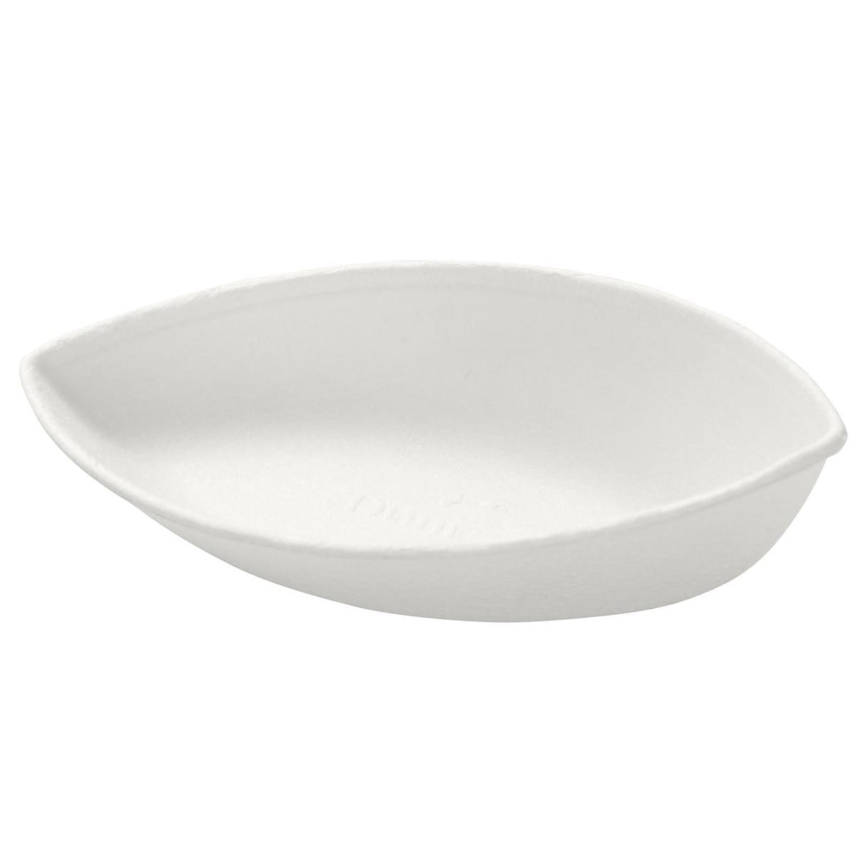 A simple, white, oval dish Demo Folio 30 ml made of uncoated bagasse (89x51x25 mm) from Duni GmbH is shown as an environmentally friendly packaging. Pack of 40 pieces.