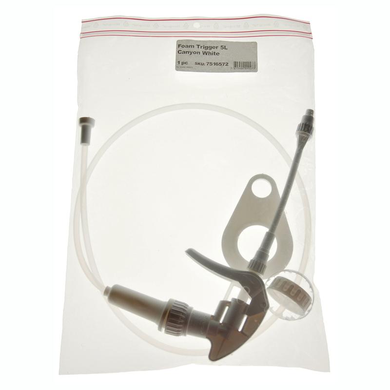 A transparent plastic bag contains a foam spray head for 5 L canisters (1 piece) from Diversey Deutschland GmbH & Co. OHG, with hose, nozzle, and holder. The bag has a label on the top and a red, resealable strip for use with 5-liter canisters.
