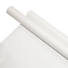 Eine Rolle PAPSTAR Tischdecke, Papier, 8 m x 118 cm, weiß (PAPSTAR GmbH), wird auf einem passenden Bogen weißer Papiertischdecke mit glatter, fein strukturierter Oberfläche vor weißem Hintergrund präsentiert.