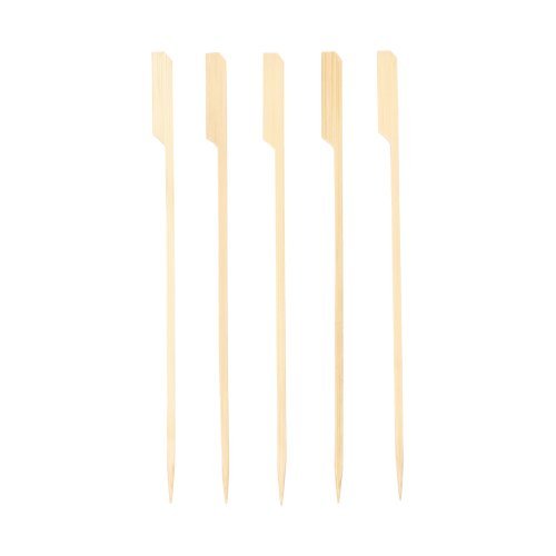 The PAPSTAR "Golf" 21 cm Skewers from PAPSTAR GmbH skewers are ideal for BBQs and grill parties. Each package contains 250 skewers with flat handles and pointed ends, neatly arranged on a white background. Perfect for catering or your next event.