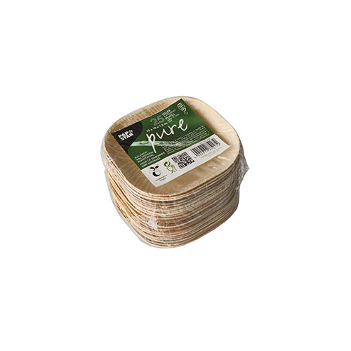 A stack of square PAPSTAR 25 plates made of palm leaf ("pure") from PAPSTAR GmbH, environmentally friendly manufactured, packaged in plastic and provided with a green-white label with product information.
