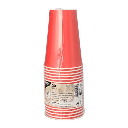 A stack of eco-friendly red PAPSTAR 20 drinking cups (0.2 l, Ø 7 cm, 9.7 cm) made of white-striped paper, packaged in transparent foil. The label of PAPSTAR GmbH shows product information, recycling symbols, and warnings.