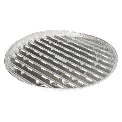 The Starpak 5 grill trays, aluminum from Starpak, is a round, lightweight disposable grill pan made of aluminum with a slotted, raised surface and wavy edges - ideal for grilling at any party.