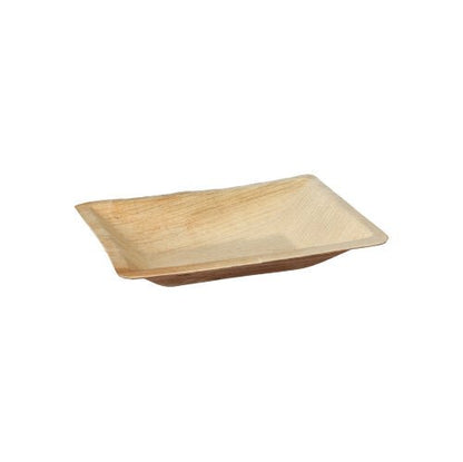 The PAPSTAR 6 plates, palm leaf "pure" square natural from PAPSTAR GmbH is a rectangular, flat palm leaf plate with slightly curved sides and a smooth surface – perfect for sustainable tableware. Photographed against a simple white background.