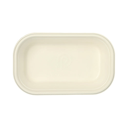 A rectangular, white PAPSTAR Gastronorm container GN 1/4 made of compostable sugarcane fibers from PAPSTAR GmbH, viewed from above on a white background.