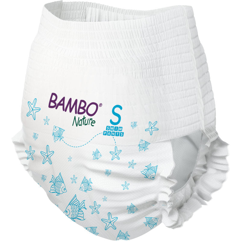 Tá na clúidíní snámha Bambo Nature, Gr. S, 7-12 kg (pacáiste de 12 phíosa) ó Abena Re-Seller GmbH clúidíní snámha bána le patrúin éisc agus réalta mara gorma chomh maith le crios leaisteacha agus foirceann coise. Foirfe do leanaí.