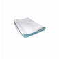 The Arcora Glass-Shine Microfiber Glass Polishing Cloth from Arcora International GmbH, in white with a green edge, is perfect for cleaning or polishing glasses. Pack (1 piece), shown folded on a white background.