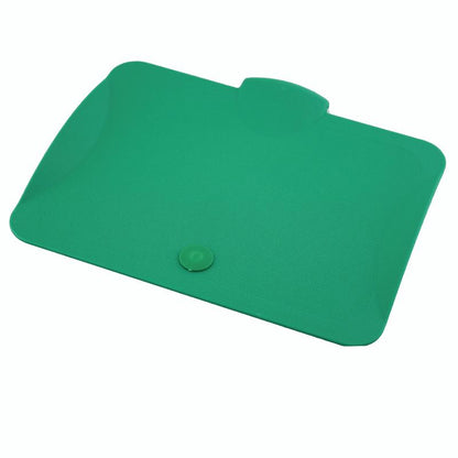 Tá clúdach TASKI do bhuicéad 7 l ó Diversey Deutschland GmbH & Co. OHG oiriúnach do bhuicéid 7- agus 12-lítear. Tá dearadh plaisteach glas cothrom aige le coirnéil chuartha, cnaipe ardaithe ar an imeall agus cluaisín leathchiorclach ar a bharr.