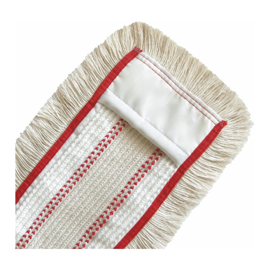Eine Nahaufnahme des rechteckigen Arcora QUATTRO MOPP von Arcora International GmbH mit beigen Fransen und rotem Rand für eine effiziente Bodenreinigung.