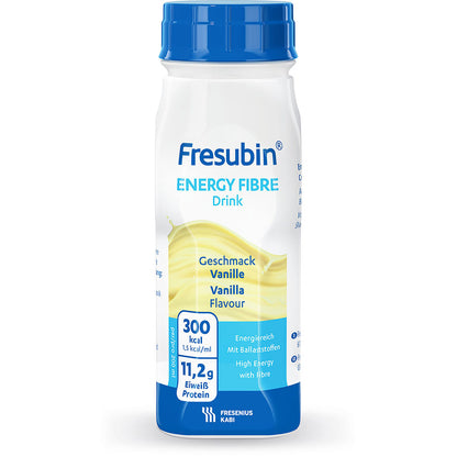 Tá buidéal 200 ml deoch snáithín fuinnimh Fresubin ó Fresenius Kabi Deutschland GmbH, le blas fanaile, clóite i gorm-bán agus tá sé lán le faisnéis chothaithe: 300 kcal, 11.2 g próitéin agus ábhar ard fuinnimh agus snáithíní.