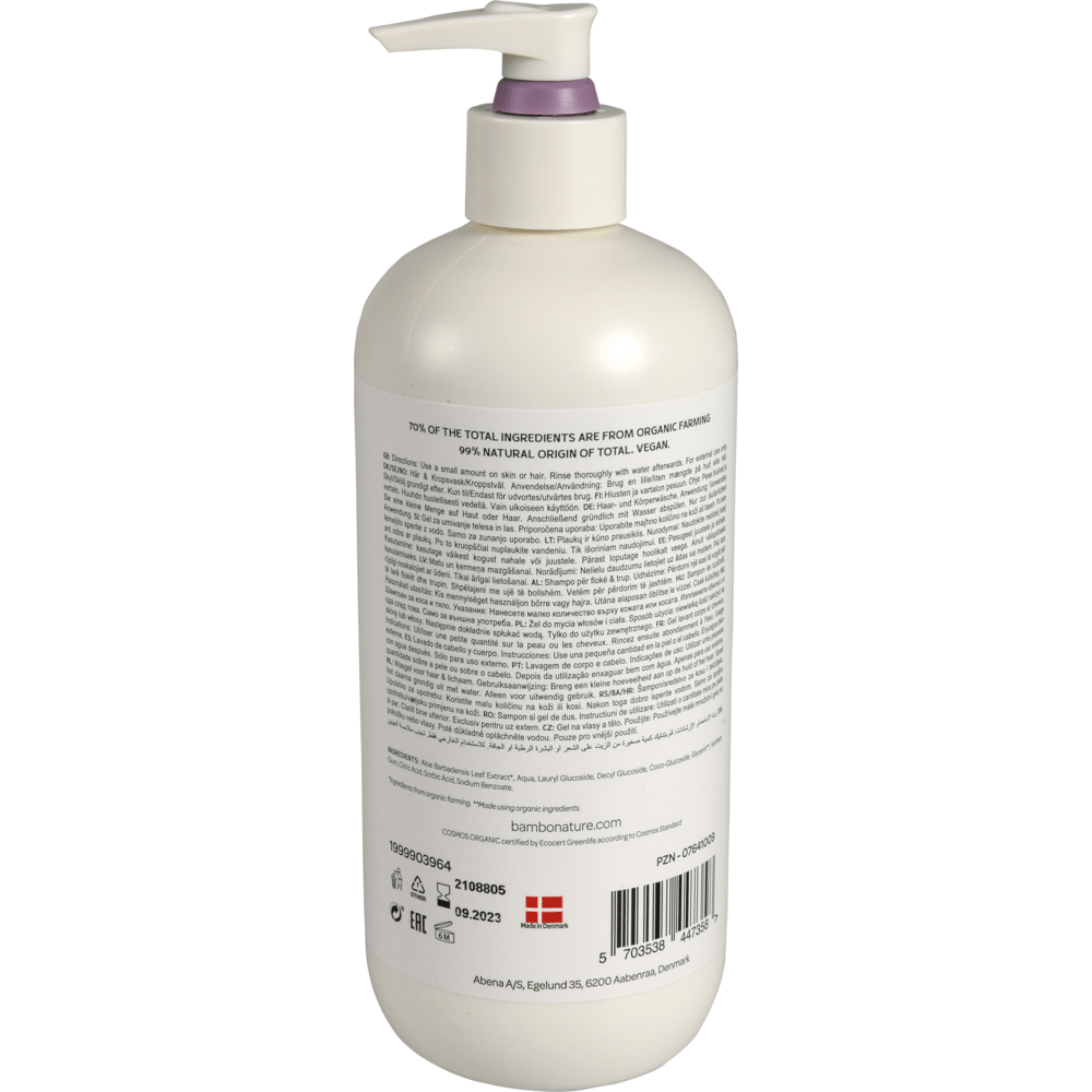 The white pump bottle of Bambo Nature Baby Shampoo for Skin & Hair (500 ml, Abena Re-Seller GmbH) shows detailed information about the ingredients on the back - ideal for daily care and gentle enough for sensitive skin. Sold as a carton (6 packs).