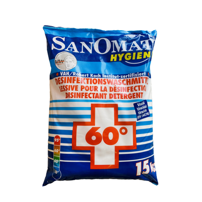 Eine 15 kg-Packung Rösch Sanomat Desinfektionswaschmittel der Rösch Germany GmbH ist blau-rot gestaltet und mit einem auffälligen roten Kreuz versehen. Es ist RKI-gelistet, VAH-zertifiziert und für Waschtemperaturen bis 60 Grad Celsius geeignet.