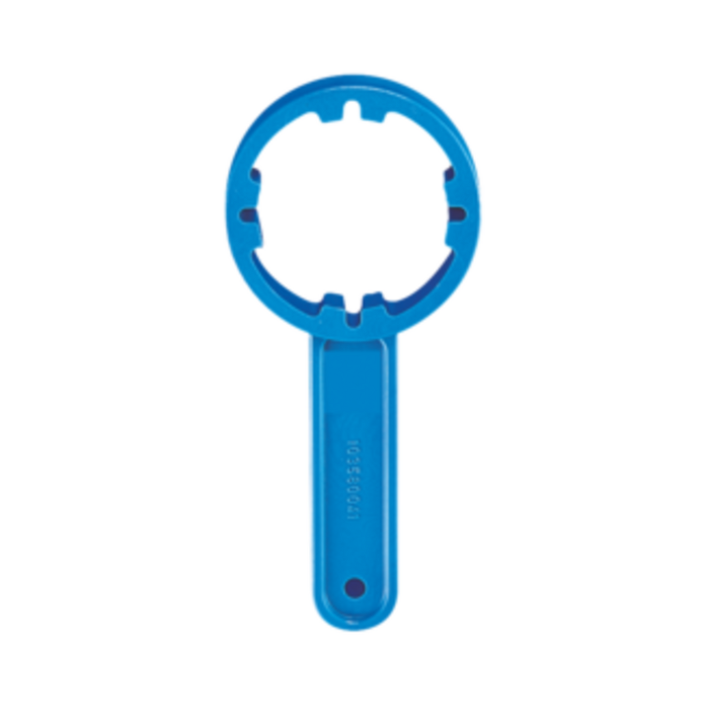 A blue plastic wrench with a round opening at one end and four notches in a circle. The handle is flat and elongated and has a small hole at the end. This sturdy tool is perfect for opening canisters and is therefore indispensable for anyone using a Schülke & Mayr GmbH Schülke canister key for 5 + 10 l canisters | Pack (1 piece).