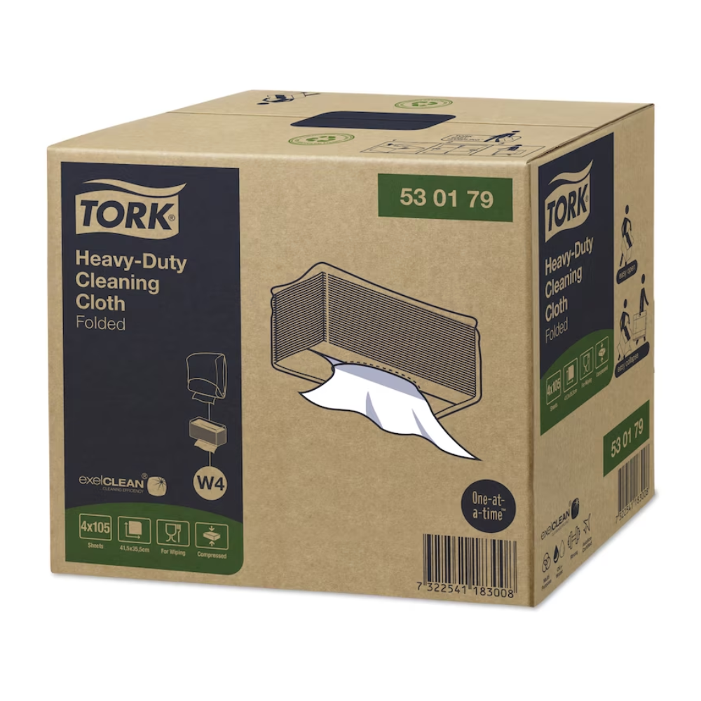Tá cartán le Tork 530179 Ceirtíní Glantacháin Breise-Láidir Préimhe W4 le teicneolaíocht exelCLEAN® ar taispeáint, a bhfuil oscailt an dáileora ag léiriú ceirtín atá leath-tharraingthe amach. Tá faisnéis táirge agus siombailí ar an gcartán a léiríonn oiriúnacht an cheirtín do thascanna glantacháin troma agus baint ola agus saill. Cuireann TORK - Essity Professional Hygiene Germany GmbH an táirge ar fáil.