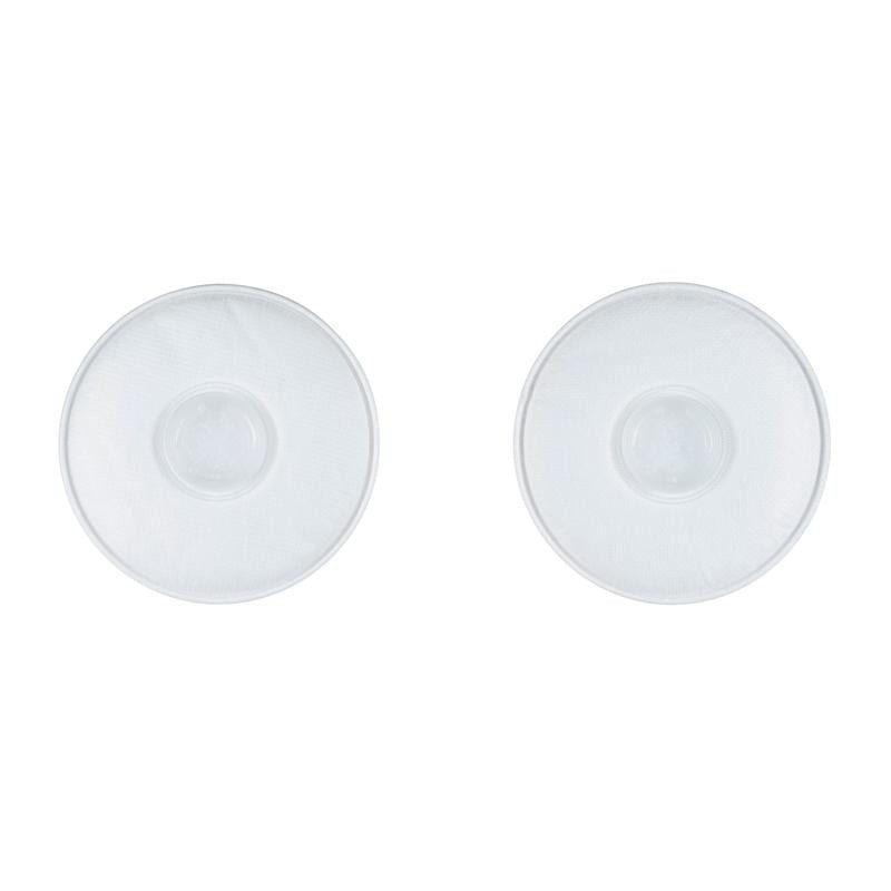 Two white, round 3M™ Particulate Filters 2135 P3 from 3M Deutschland GmbH lie side by side on a solid white background - each pack contains one pair of respirators.