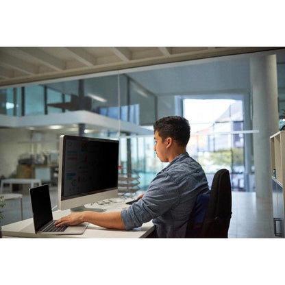 3M™ privacy filter for 19in monitor, 16:10, PF190W1B | Pack (1 piece)